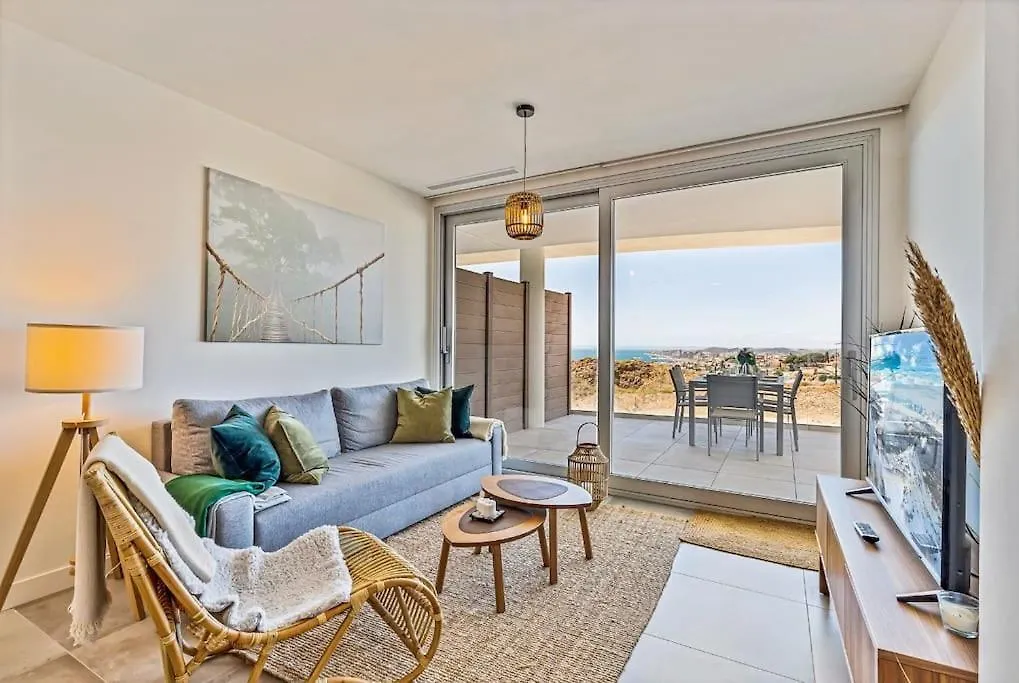 Fantastic Two Bedroom Apartment. Fuengirola 0*,